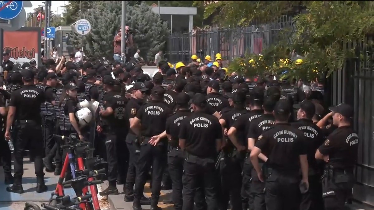 Madencilerin Bakanlık Görüşmesi Öncesi Valilikten Eylem Yasağı Kararı