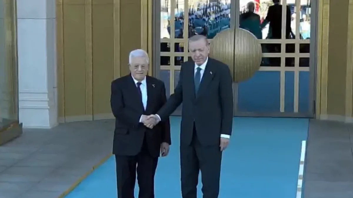 Filistin Devlet Başkanı Mahmud Abbas Ankara'da Resmi Törenle Karşılandı