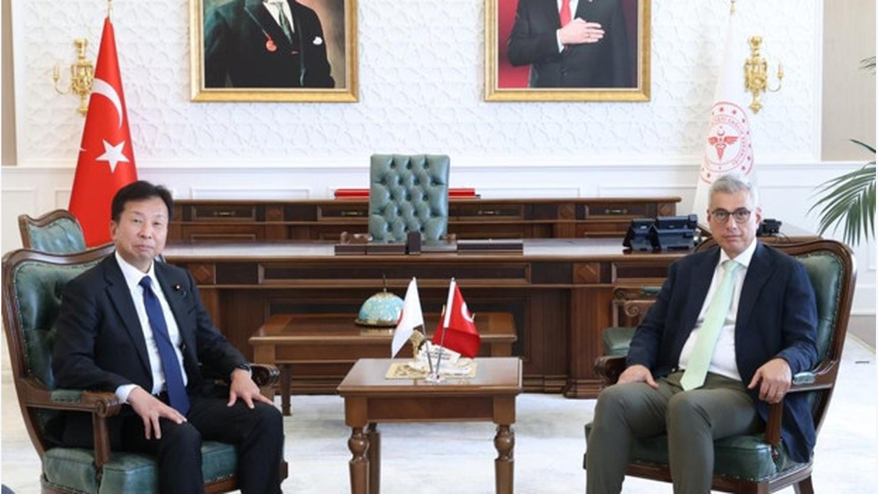 Sağlık Bakanı Memişoğlu, Japon Parlamenter Ogushi ile Görüştü