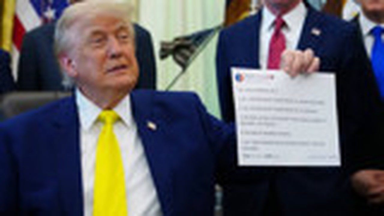 Donald Trump'ın Truth Social Paylaşımlarına Dava Şoku